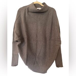 NWT Bluivy Comfy Pullover Sweater in Dark Grey Size M/L